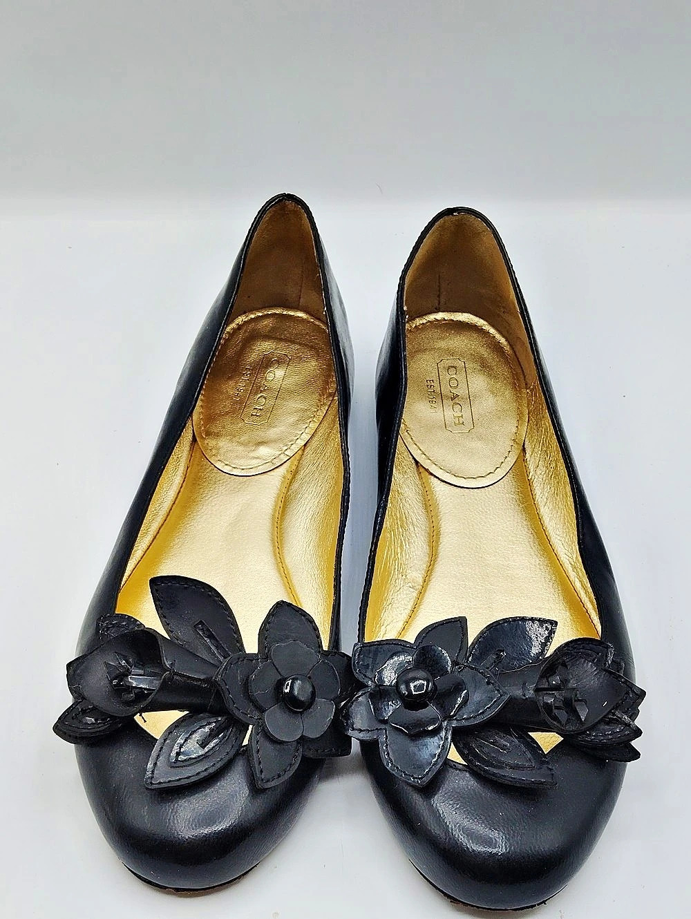 Vintage Coach Ariza Black Leather Floral Applique Ballet Flats